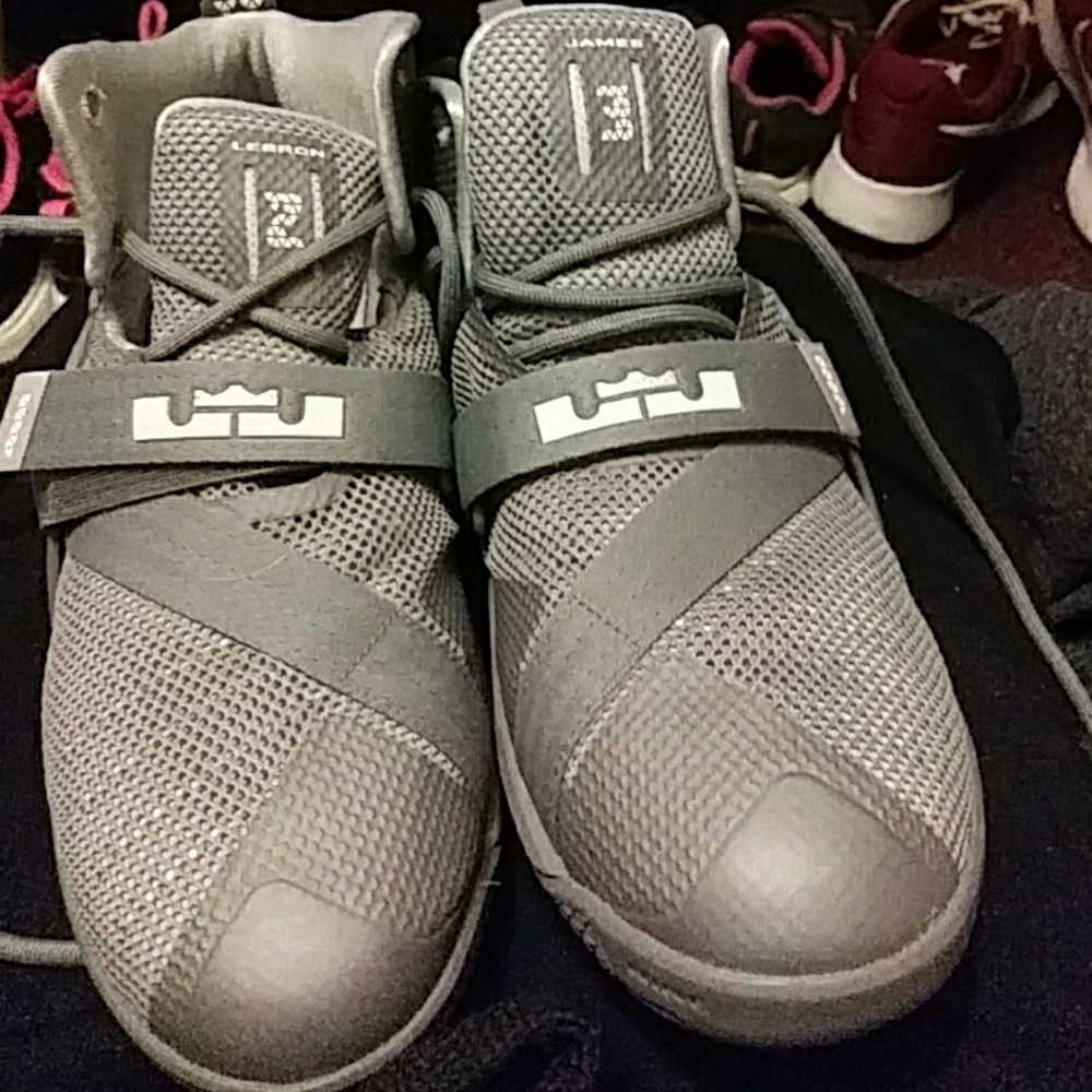 Nike basketball shoes